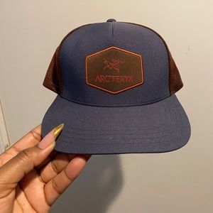 Arc’Teryx Hexagonal Trucker Hat